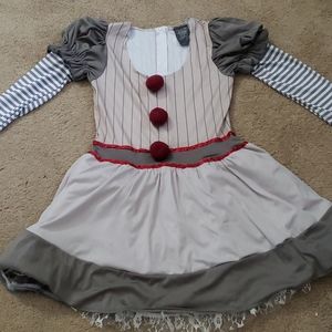 Pennywise costume